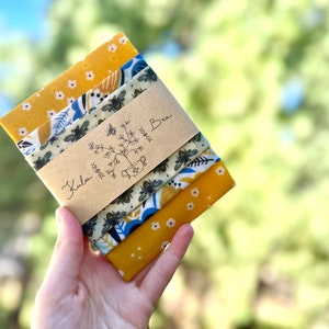 Beeswax Food Wrap. Eco-Friendly Reusable Food Storage. Plastic-Free Alternative.  Floral and Bee pattern.