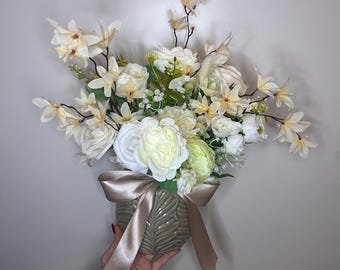 Artificial flower arrangement | white, cream, green | Long-lasting, elegant arrangements | Wedding decorations | Birthday decorations | Floristry