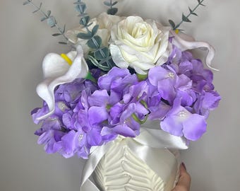 Artificial flower arrangement | white, lilac, green, hydrangeas | Long-lasting, elegant arrangements | Wedding decorations | Birthday decorations | Floristry
