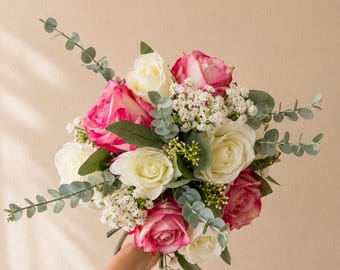 Bridal bouquet with artificial roses in white, pink, and rose – Romantic wedding bouquet | Eternal flowers | also includes toss bouquet & boutonniere