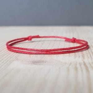 Bracelet ficelle rouge, bracelet rouge de protection, bracelet fil de coton, bracelet kabbale porte-bonheur