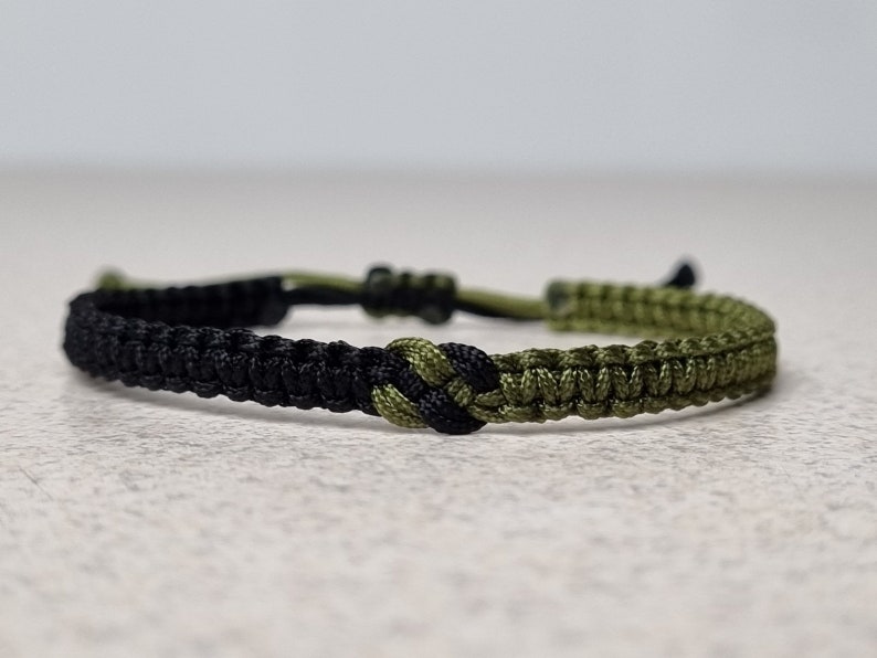 Two Colors Infinity Macrame Bracelet, Black and Army Green Knotted Friendship Bracelet