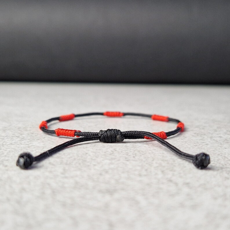 7 Knot Bracelet, Red And Black Rope Bracelet, Red Bracelet For Protection, Adjust Waterproof Nylon Bracelet