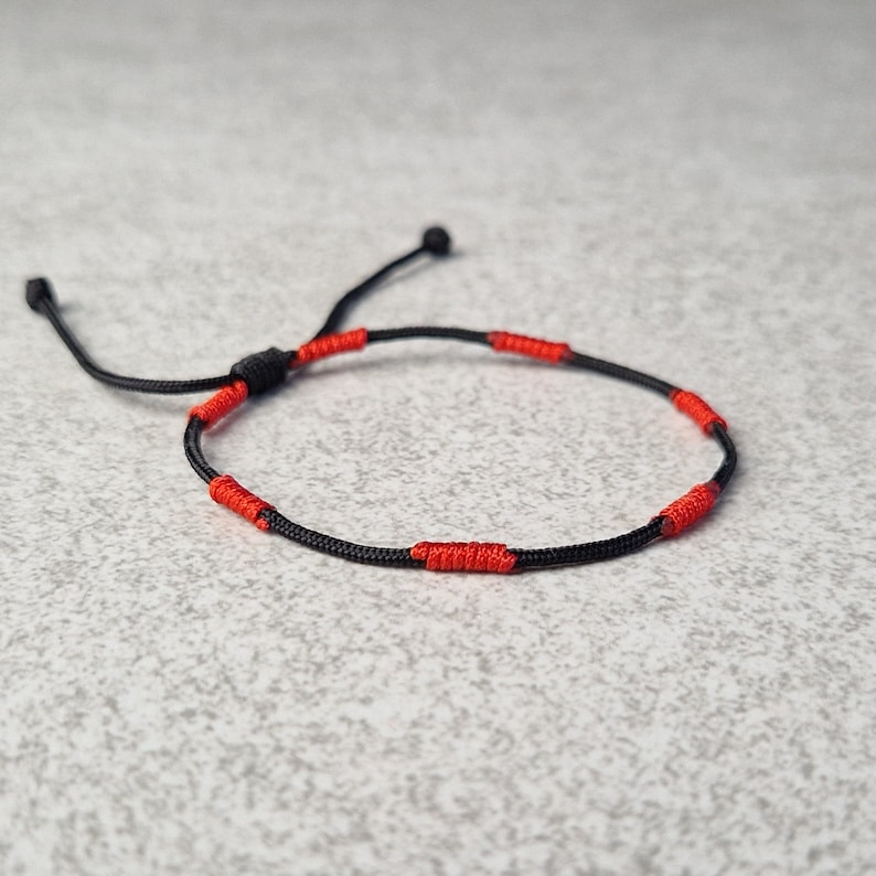 7 Knot Bracelet, Red And Black Rope Bracelet, Red Bracelet For Protection, Adjust Waterproof Nylon Bracelet