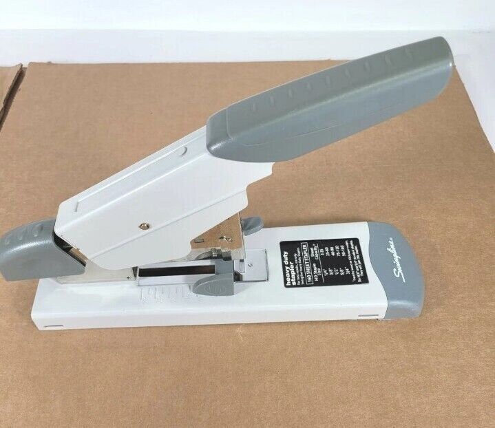 Cool Vintage Heavy Duty Metal Retro Desk Stapler 