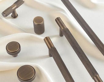 Räfflad massiv mässingsskåpsbeslag: Moderna minimalistiska lådhandtag