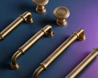 Tiradores antiguos de latón macizo: elegantes pomos y tiradores vintage