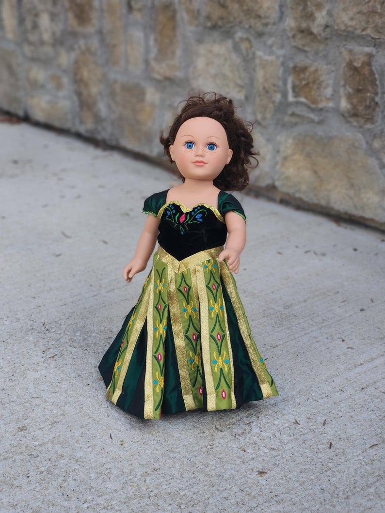 Green coronation Anna like 18" Doll Dress gold Bild 1