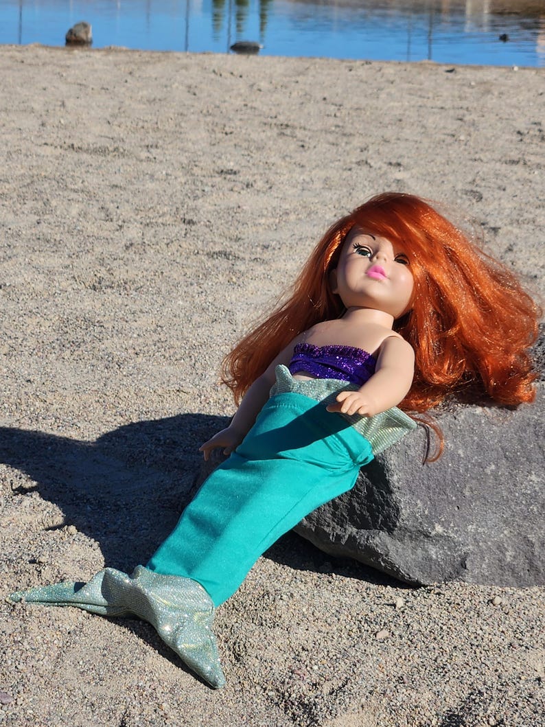 Ariel Mermaid Tail and Bra fits 18" doll afbeelding 1