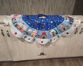 Tree Skirt Embroidered Applique North Pole theme