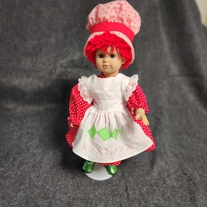 Strawberry Shortcake like 18" Doll Outfit.