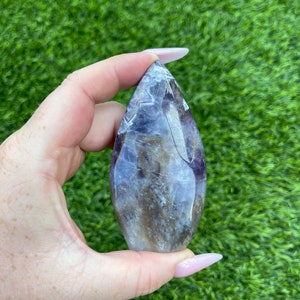 CHARMING DREAMY AMETHYST Teardrop 5.7oz 3.7”