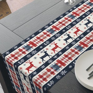 Checkerboard Nordic Christmas Table Runner | Scandinavian Festive Table Deco | Checkerboard Christmas Table Decor | Trendy Holiday Linen