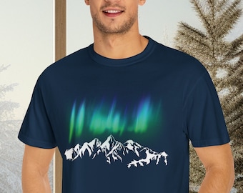 Northern Lights Graphic Tee Comfort Colors| Aurora Tshirt| Iceland Alaska Souvenir | Aurora Borealis Lover Gift| Dark Skies Lover Gift