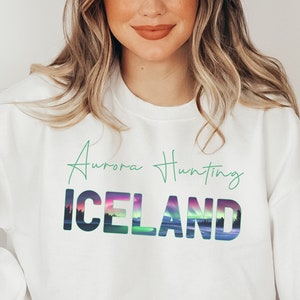 Iceland Aurora Sweatshirt| Icelandic Crewneck Northern Lights| Iceland Travel Shirt| Unisex Iceland Souvenir