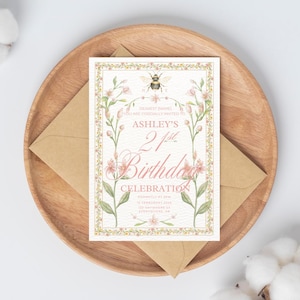 Convite de aniversário floral elegante inspirado em Bridgerton | Modelo editável do Canva | Convite para festa de jardim em aquarela de abelha vintage