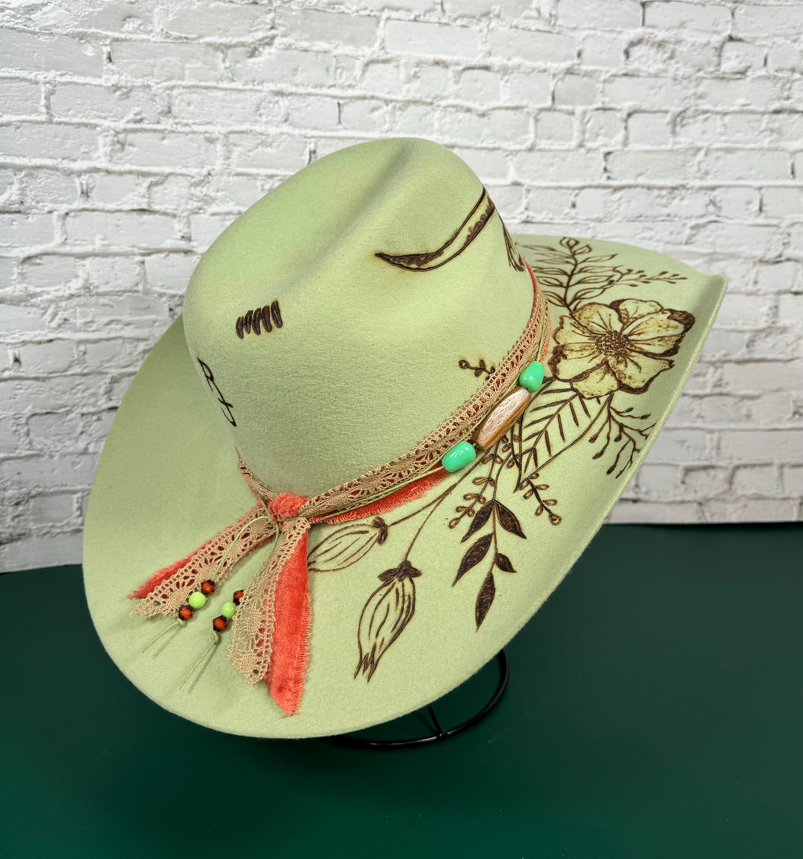 Freehand burned western design Grand Canyon hat Custom Burned Western Hat | Cow Print, Flowers & Leaves - Etsy main image 3