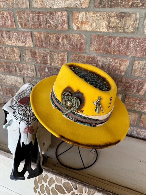 Custom Designed Hat with Branding and Removable Bands Rope Hats: From Nautical Roots to Urban Runways main image 3