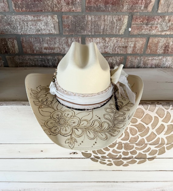 Ivory Rodeo Straw Cowboy Hat: Burned Floral, Freehand Design  display picture 3