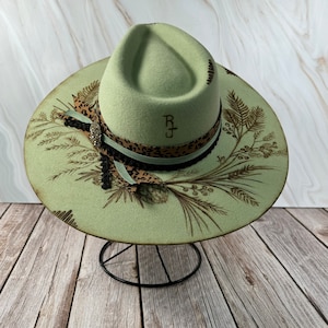 Wide Brim Hat - Burned Hat - Burnt Hat - Flat Brim Hat - Cowgirl Hat - Hat - Felted Wool Hat - Western Hat - Gift -  WINTER BERRY