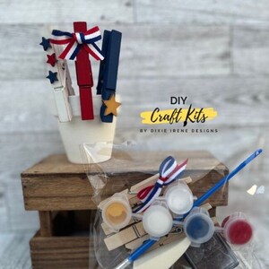 Kit de bricolaje, pinzas para la ropa americanas, bandera, bandeja escalonada, decoración de verano, estilo rústico, 4 de julio, patriótico, estilo americano, kit de manualidades para pintar