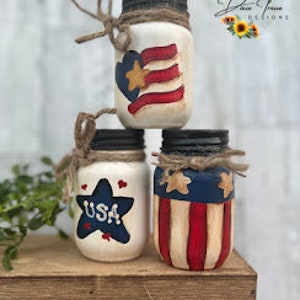 Conjunto de tres mini tarros de masón americana, bandeja escalonada de bandera, decoración de granja, mini tarros, bandeja escalonada de verano, decoración patriótica, decoración de verano