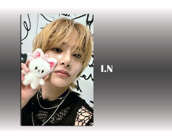 Stray Kids Dominate Seoul STAY Zone Photocards || Unofficial