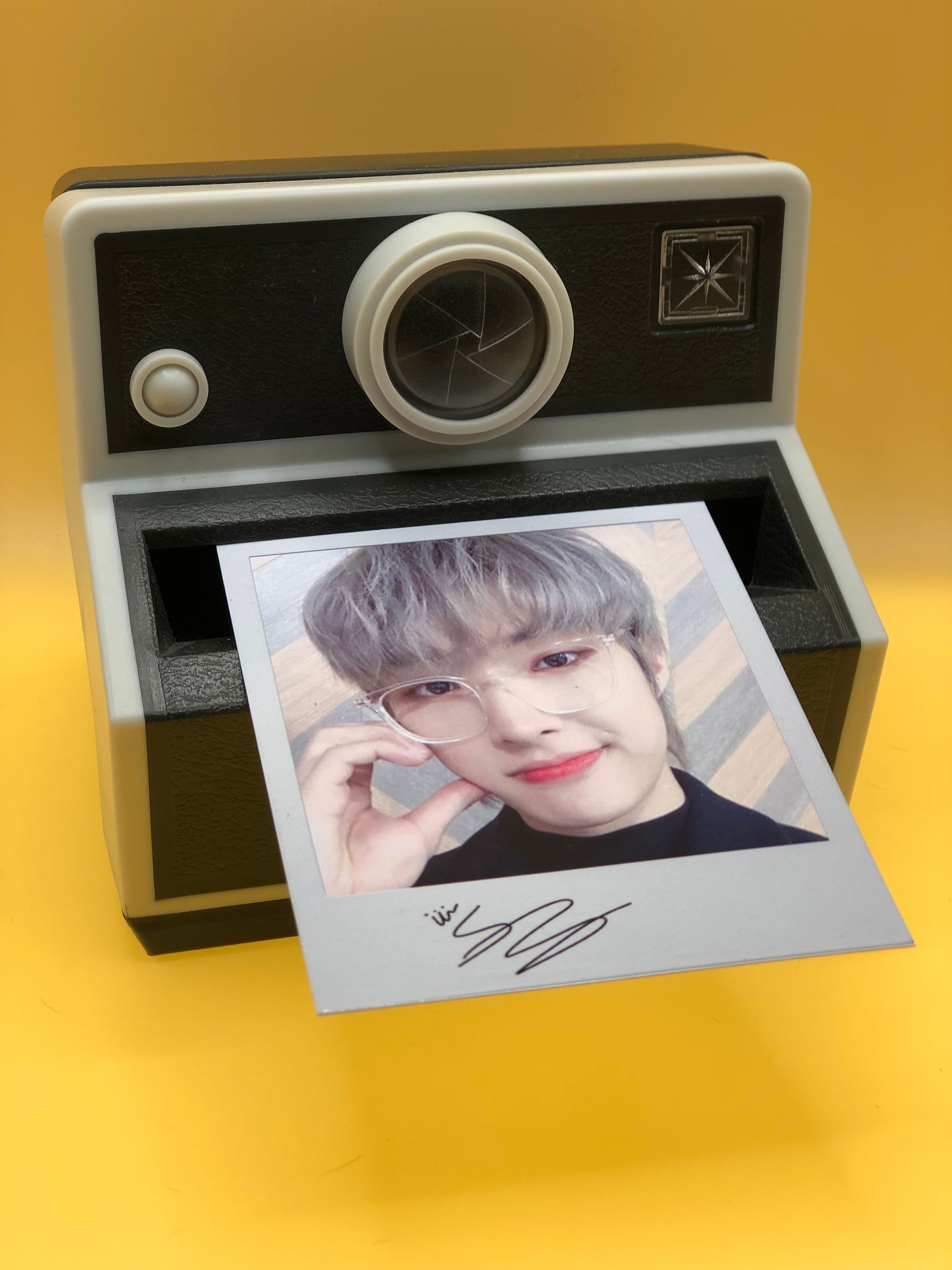 ATEEZ 非公式サイン入りポラロイド - 8枚セットまたはメンバー個別