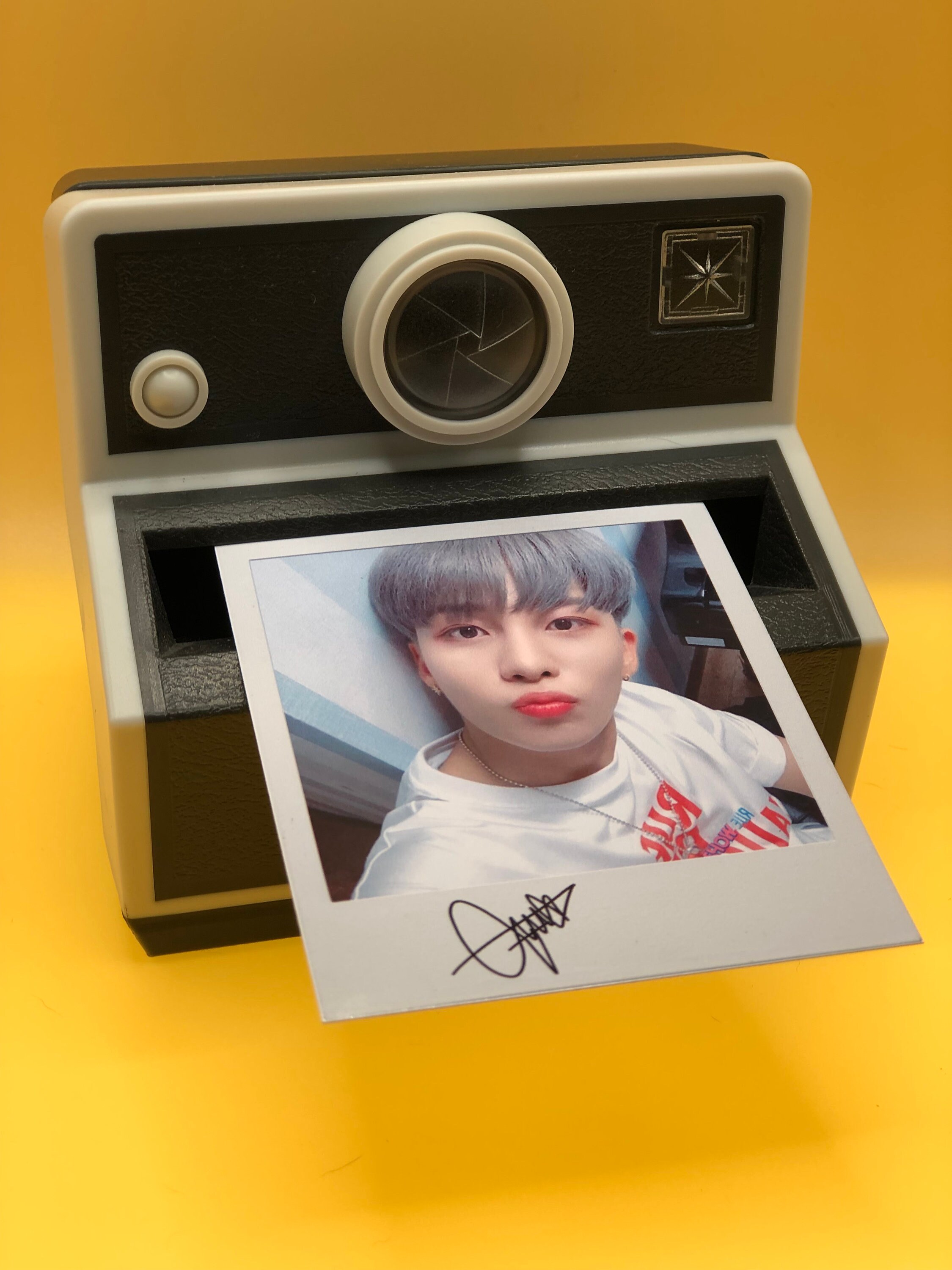 ATEEZ サイン入り ポラロイド ATEEZ ジョンホ サイン入り ポラロイド サインポラ EPILOGUE