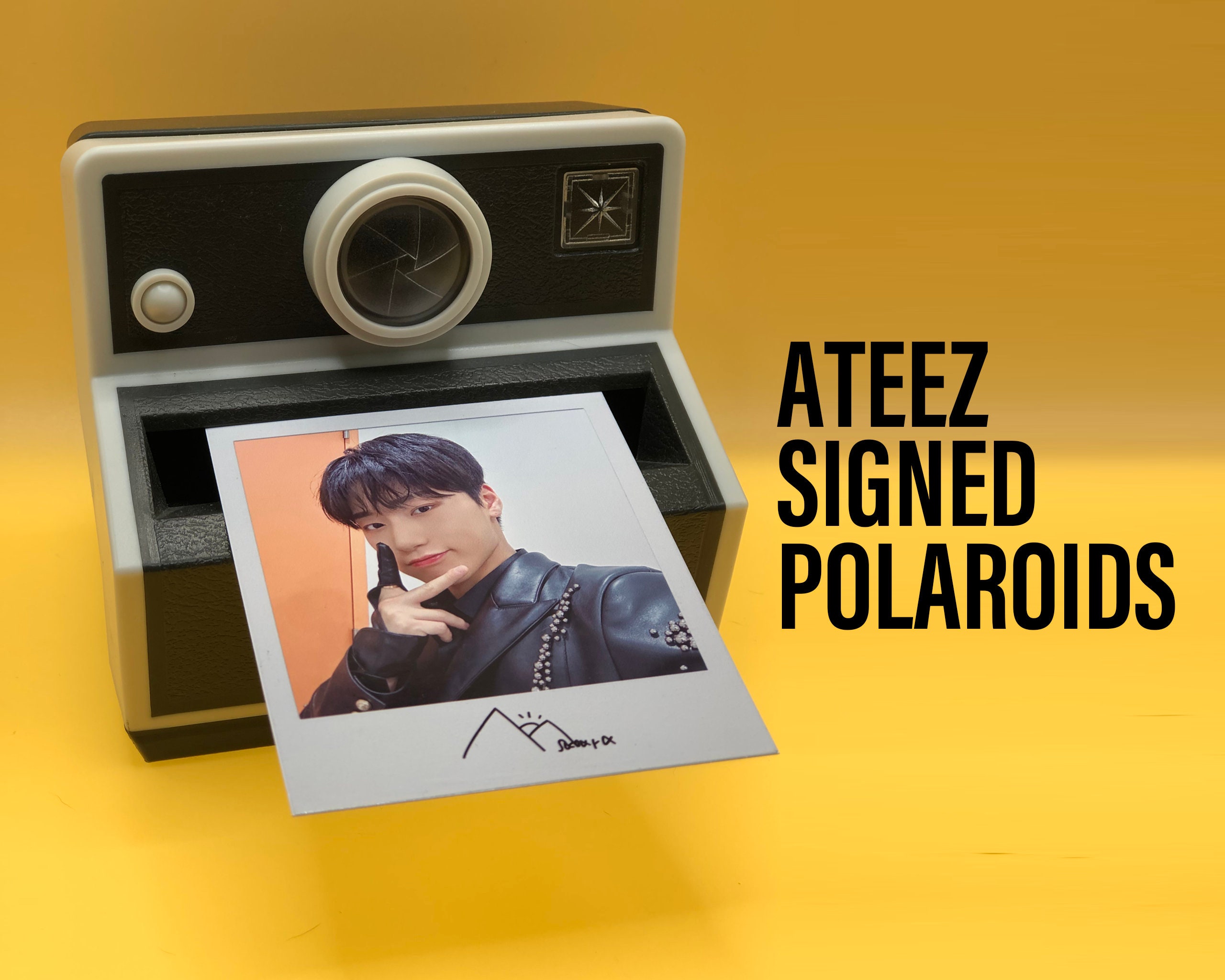 One of the newest additions to my ATEEZ Seonghwa polaroid
