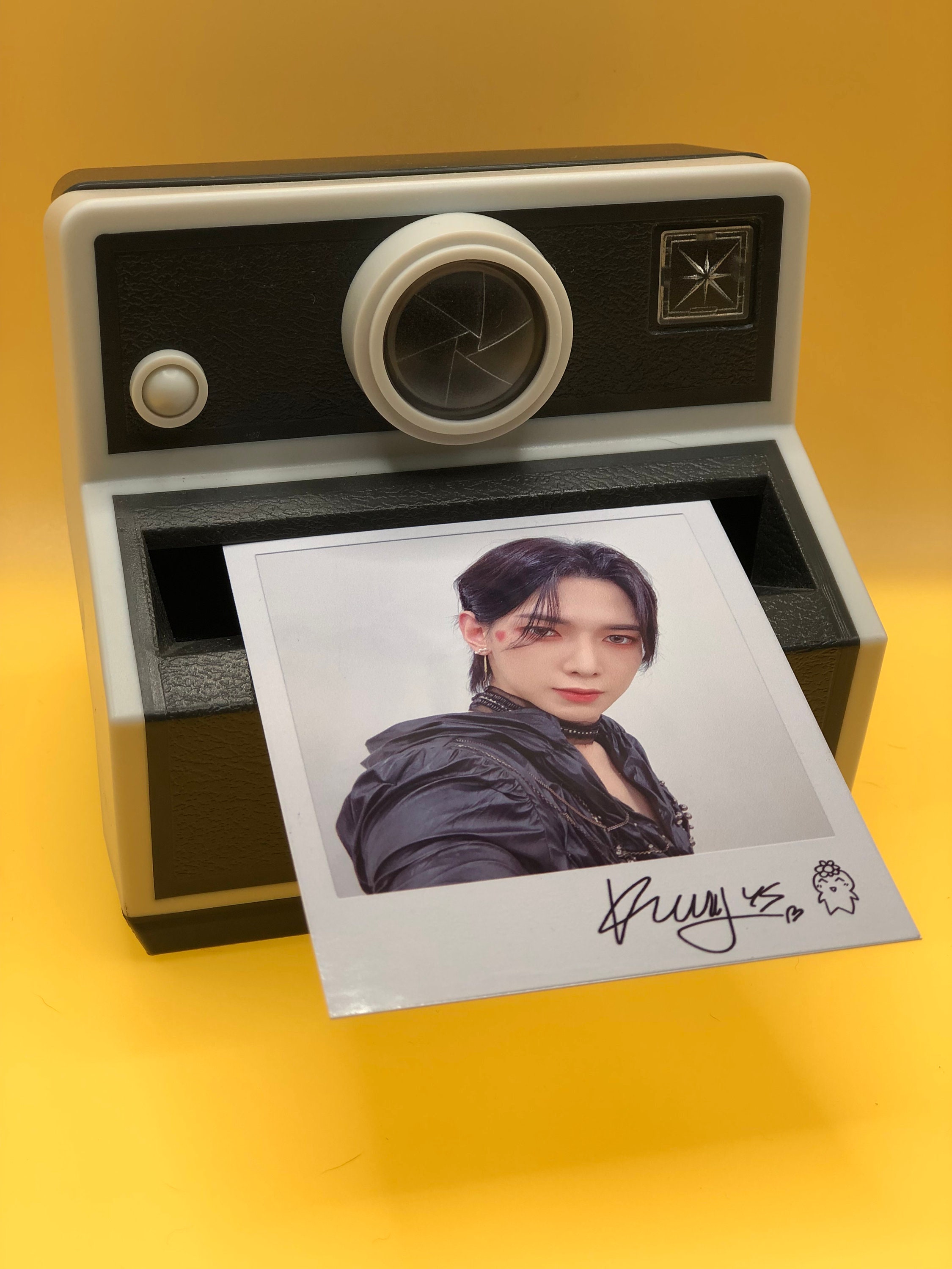 ATEEZ 非公式サイン入りポラロイド - 8枚セットまたはメンバー個別