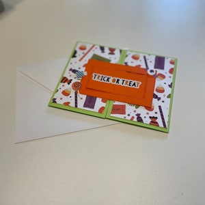 Tarjeta de Halloween plegable divertida