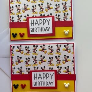 Cartão de aniversário do Mickey Mouse