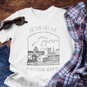 里親養育Tシャツ 村になるTシャツ 里親家族を支援するシャツ 里親養育Tシャツ ベラキャンバスシャツ