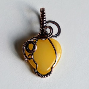 Heart-Shaped Yellow Aventurine Stone Wire-Wrap Necklace Pendant