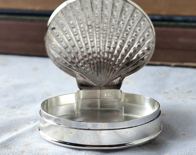 Seashell Pillbox Sterling Silver Large Sea Shell Trinket Box Pill Box ...