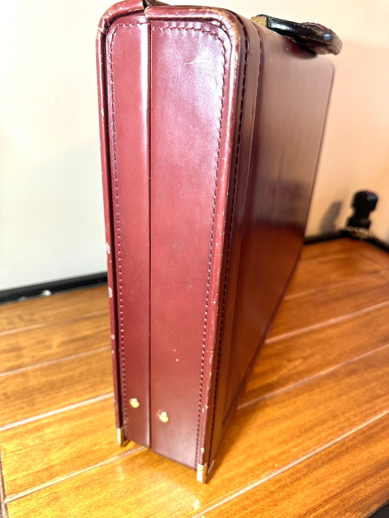 Vintage Attaché Presto Genuine Leather Burgundy Briefcase image 5