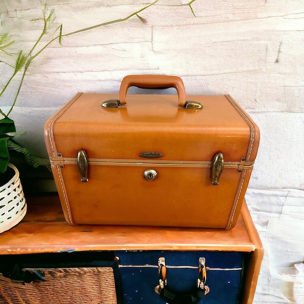 Vintage Brown/Tan Samsonite Train Case, Cosmetic Case, Travel Case, Luggage, with Original Mirror