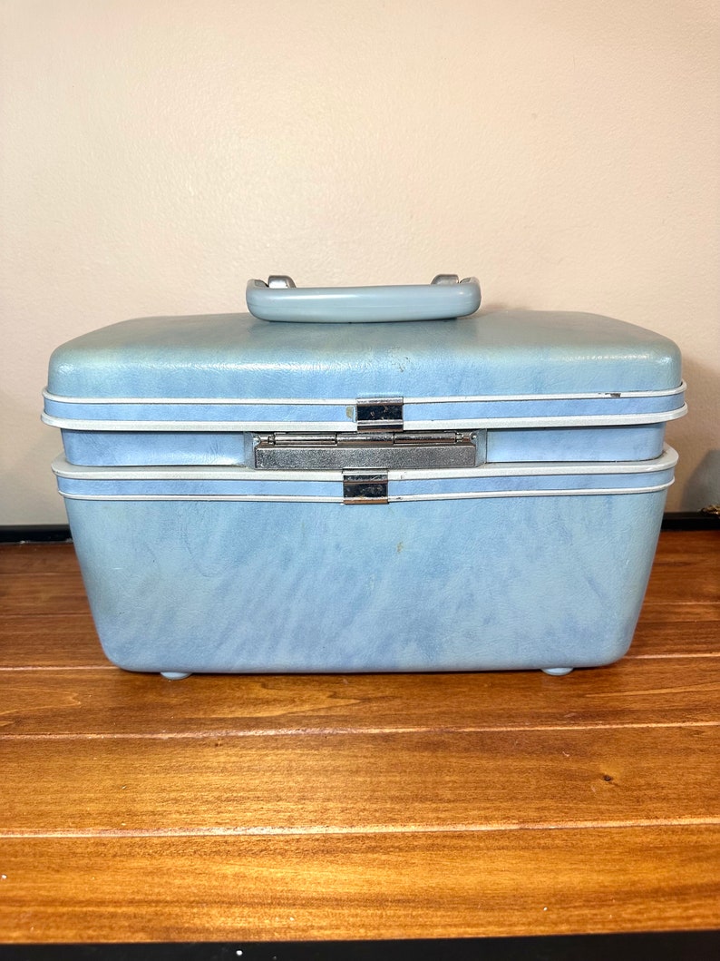 Vintage Baby Blue Samsonite Profile Train Case, Cosmetic Case, Travel Case, Luggage, No Key or Tray image 4