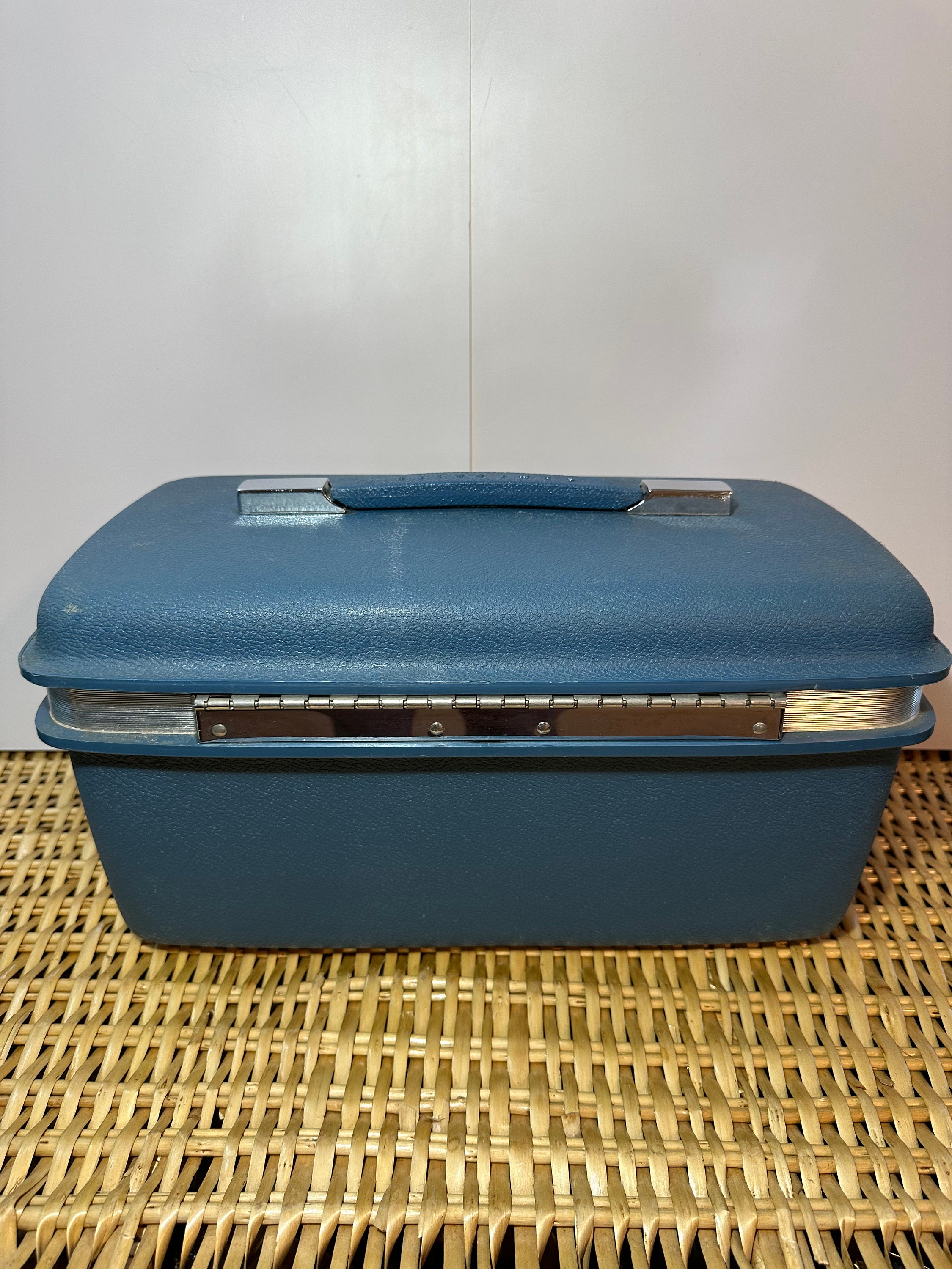 Vintage Samsonite Saturn Train Case Blue Etsy