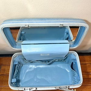 Vintage Baby Blue Samsonite Profile Train Case, Cosmetic Case, Travel Case, Luggage, No Key or Tray image 7