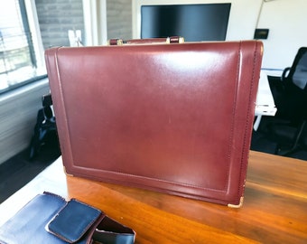 Vintage Attaché Presto Genuine Leather Burgundy Briefcase