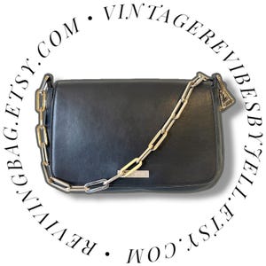Authentic GUCCI Black Leather Small Shoulder Bag|Silver Strap |Cleaned & Condition| Pre-Owned