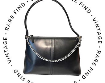 Vintage Burberry Black Leather Shoulder Bag|1980’s leather Handbag|Purse|PreOwned|Cleaned and Conditioned