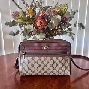 Authentic Gucci Ophidia GG web Sherry Line Crossbody Bag|Messager Bag| Vintage|Cleaned and Conditioned