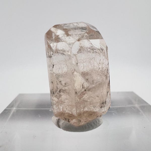 Topaz Specimen (Skardu, Pakistan) -- 4.5g, great clarity and termination!