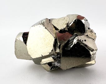 Cúmulo de pirita dodecaédrica (Huanzala, Perú) - 22 g