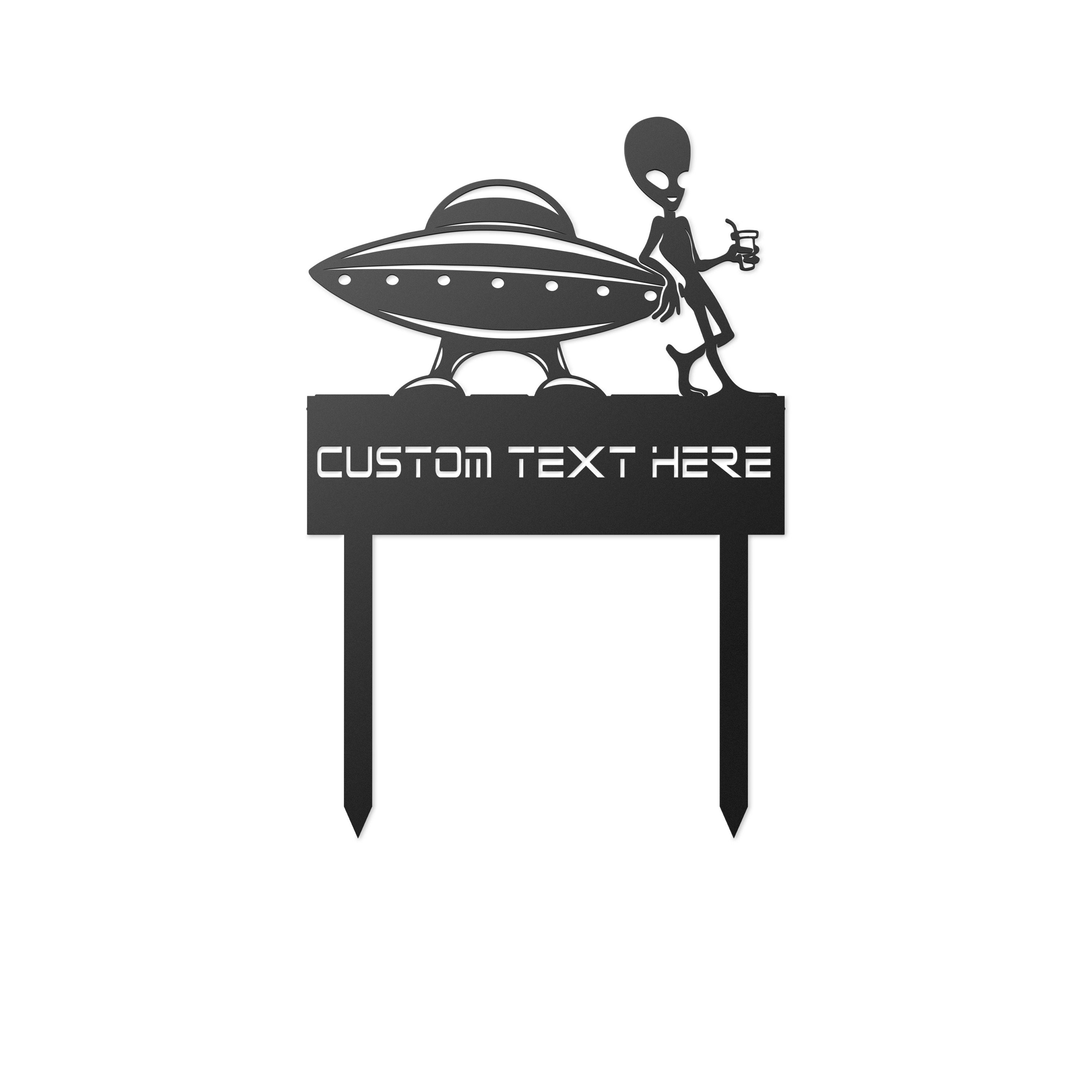 Alien & UFO Spaceship Yard Stake, Custom Metal Alien Garden Yard Art ...