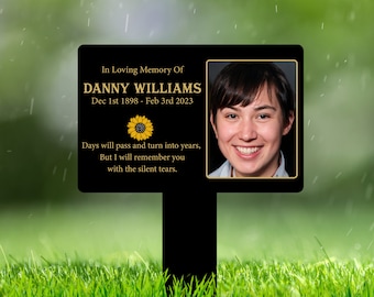 Photo Memorial Stake Personalized, Temporary Grave Marker, Outdoor Grave Plaque, Sympathy Plaque, Remembrance Plaque, Cemetary Name Marker