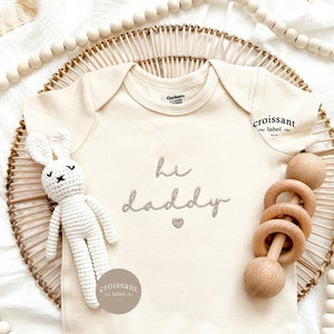hi daddy pregnancy announcement Onesies®, Embroidered pregnancy announcement to husband, baby announcement onsie, Surprise Gift For Dad